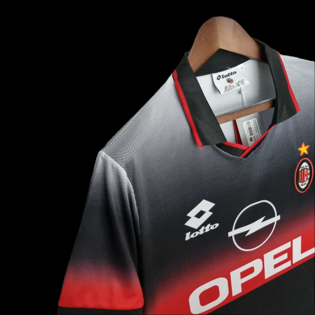 AC Milan 95/96 Black Training Kit
