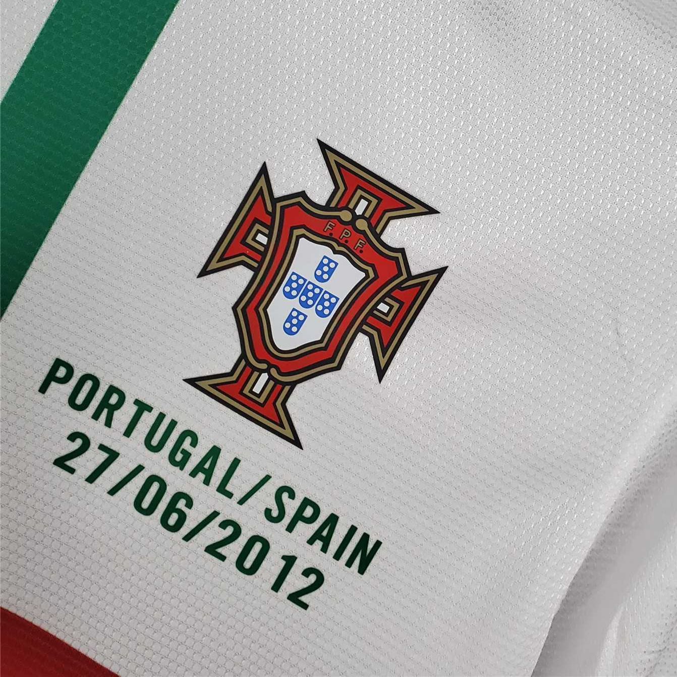 Portugal 2012 Away