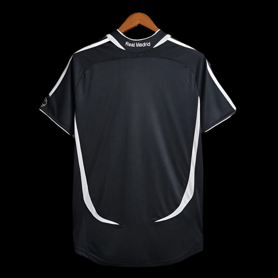 Real Madrid 06/07 Away