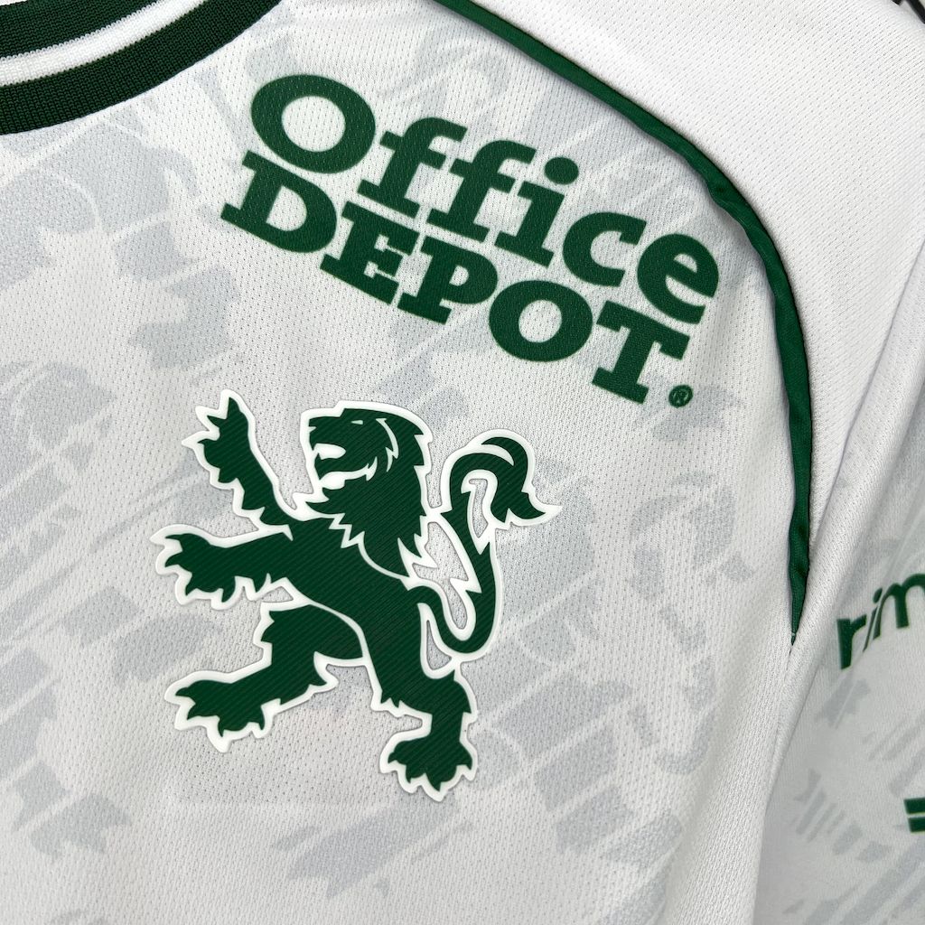 León 25/26 Away