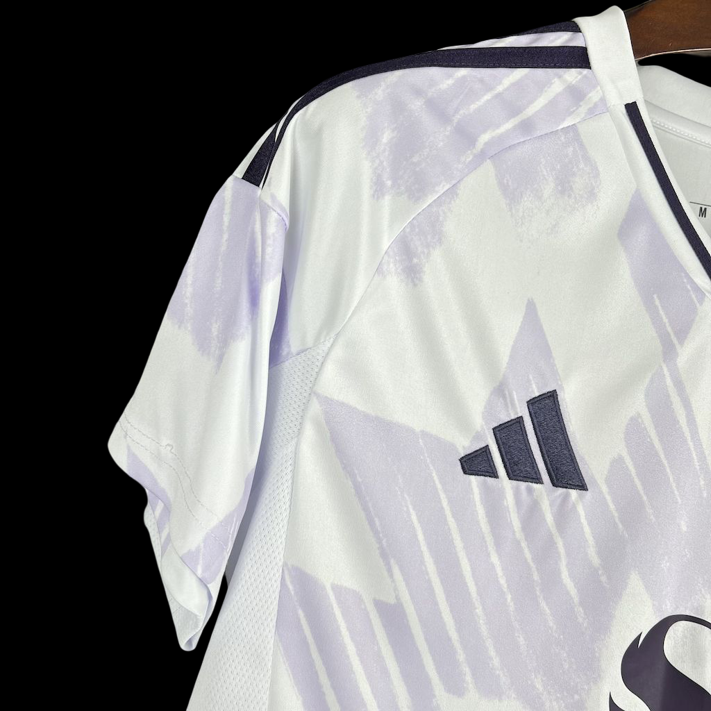 Manchester United 25/26 Away