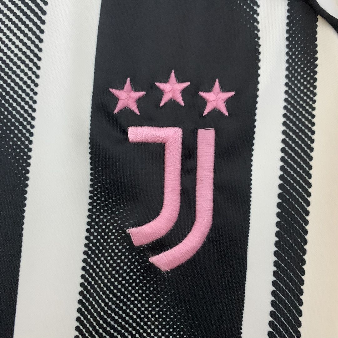 Juventus 25/26 Home
